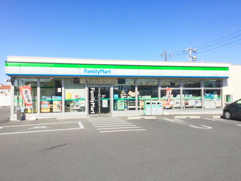 コンビニ　ファミリーマート一宮伝法寺店（コンビニ）まで521m