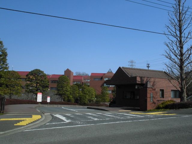大学・短大　文教大学 湘南キャンパス（大学・短大）まで1854m