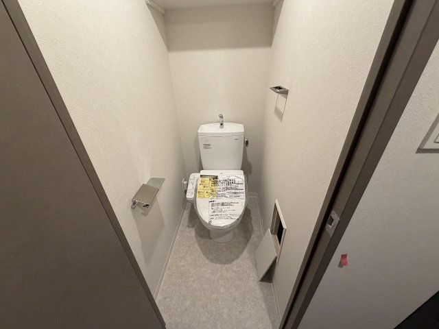 トイレ　落ち着いたトイレです