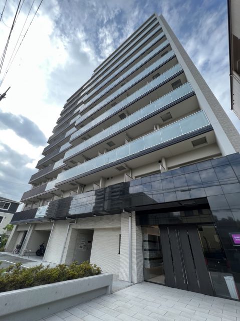 地下鉄御堂筋線 西中島南方駅 徒歩10分 築9年