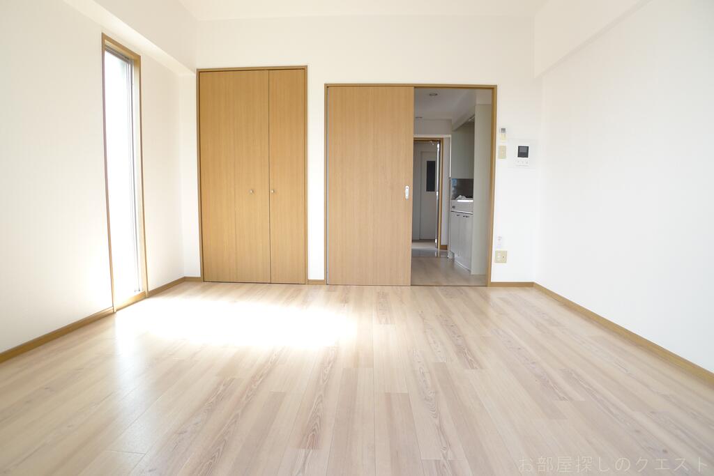 エタージュの居間写真