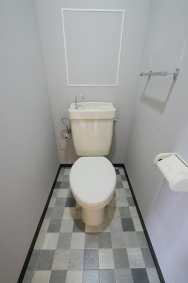 トイレ　※別部屋の写真です