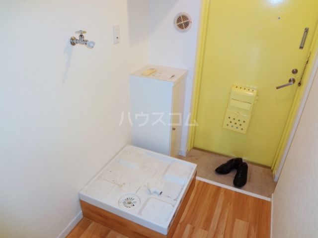 フジコーポかしわ台の玄関写真