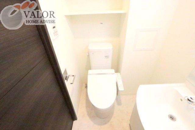ブルーライン 吉野町駅 徒歩2分 11階建 築10年のトイレ写真