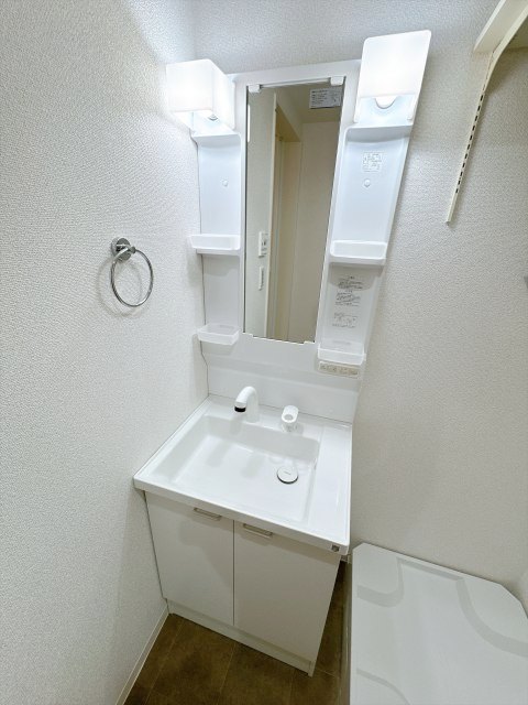 ＪＲ東海道本線 吹田駅 徒歩13分 3階建 築1年の内装写真