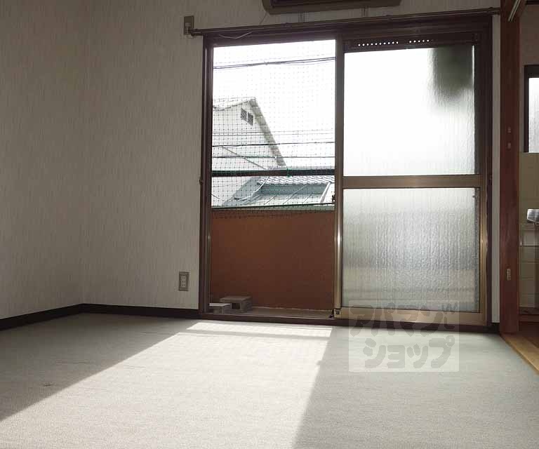 ドミトリー北斗の居間写真