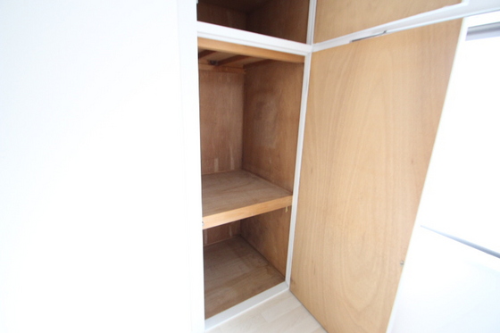 収納　※別部屋の写真です
