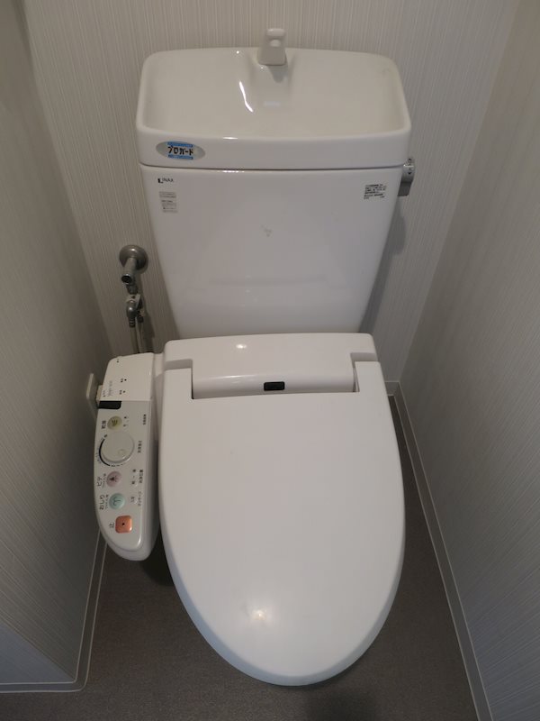 ダイナシティ西新宿のトイレ写真