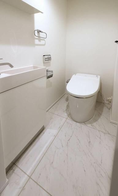 スクルド墨田緑のトイレ写真