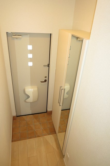 彩 takasaki Iの玄関写真