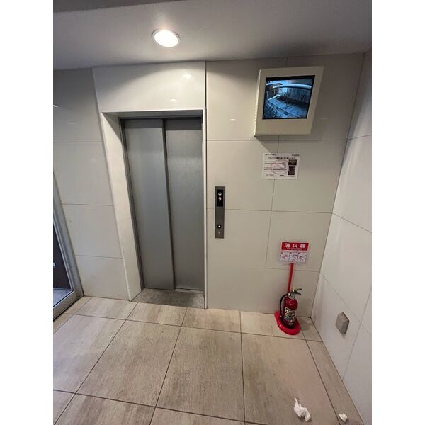 地下鉄鶴舞線 大須観音駅 徒歩6分 14階建 築17年の外観写真