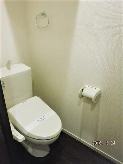 ＪＲ武蔵野線 船橋法典駅 徒歩4分 2階建 築13年のトイレ写真