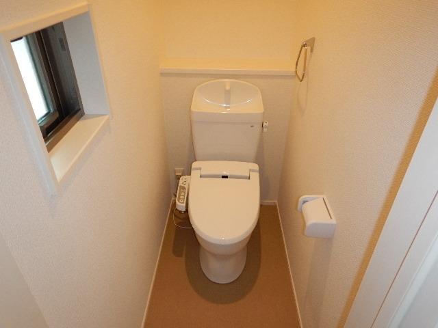 フィットセル秋月Iのトイレ写真
