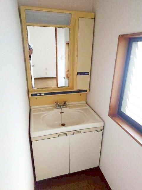 ゆめみ野東一丁目貸家の内装写真
