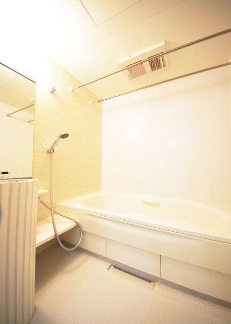 Comfort Residence上大岡Vの風呂写真