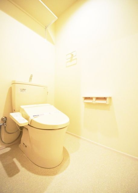 Comfort Residence上大岡Vのトイレ写真