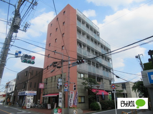 建物外観　西側はちょっとシック