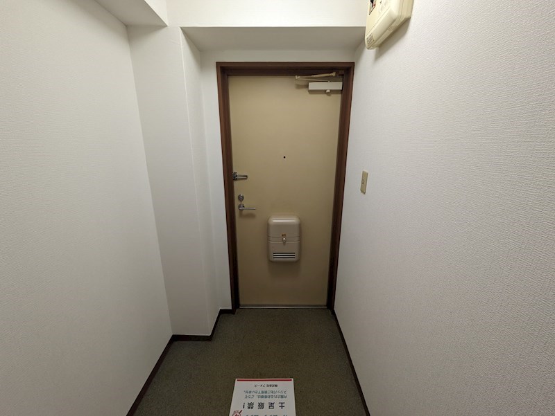 エメラルド神尼の玄関写真