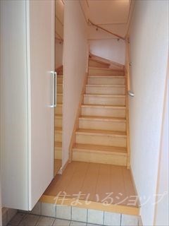 玄関　ミラー付き大型シューズボックス