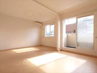 居室・リビング　エアコン付き