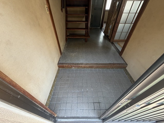 ハイツいまだの玄関写真