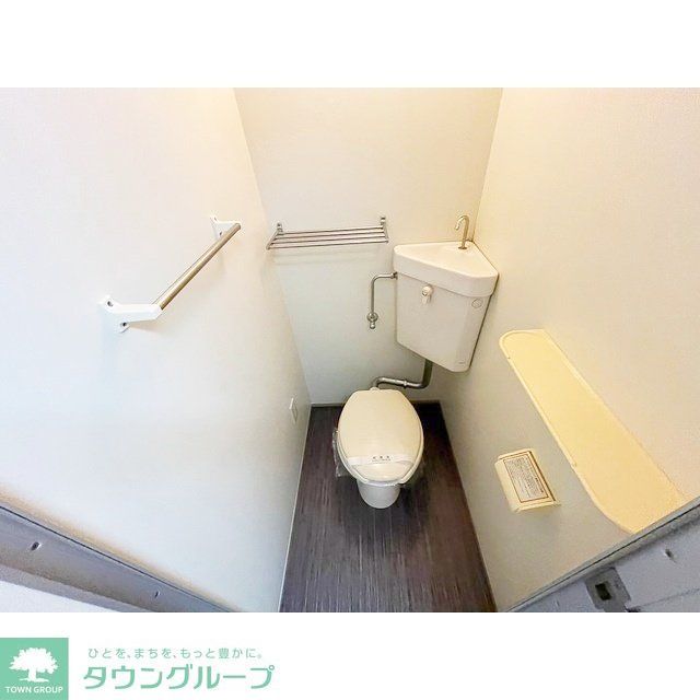 京成千葉線 みどり台駅 徒歩4分 7階建 築26年のトイレ写真