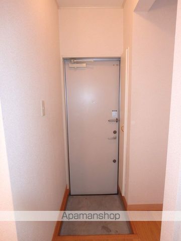 埼玉高速鉄道 赤羽岩淵駅 徒歩8分 2階建 築21年の玄関写真