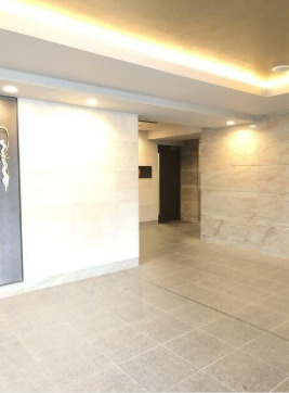 都営新宿線 浜町駅 徒歩6分 11階建 築10年の外観写真
