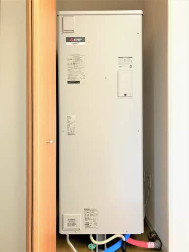 その他設備　電気温水器