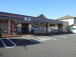 コンビニ　セブンイレブン 焼津八楠4丁目店（コンビニ）まで69m
