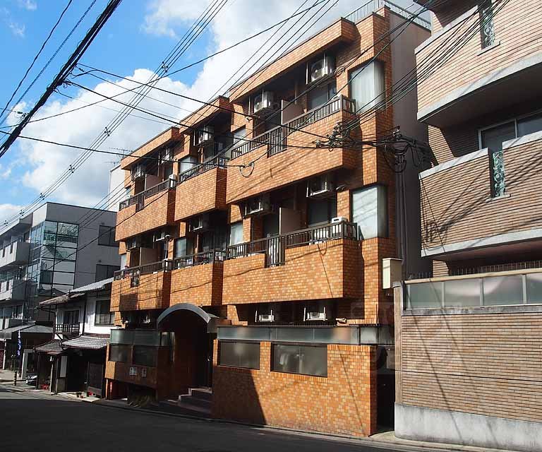 メゾンオンディーヌ