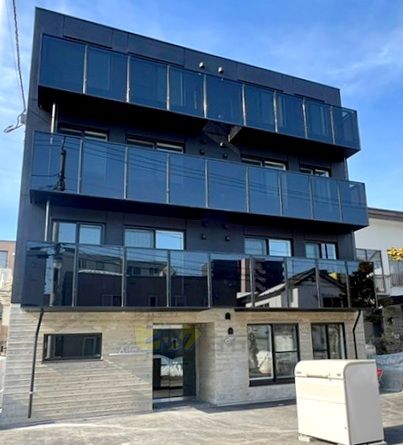 建物外観　インターネット無料・ガス料金上限制導入のマンションです♪