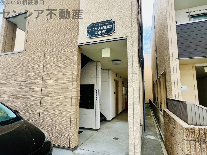フジパレス城東諏訪VI番館の外観写真