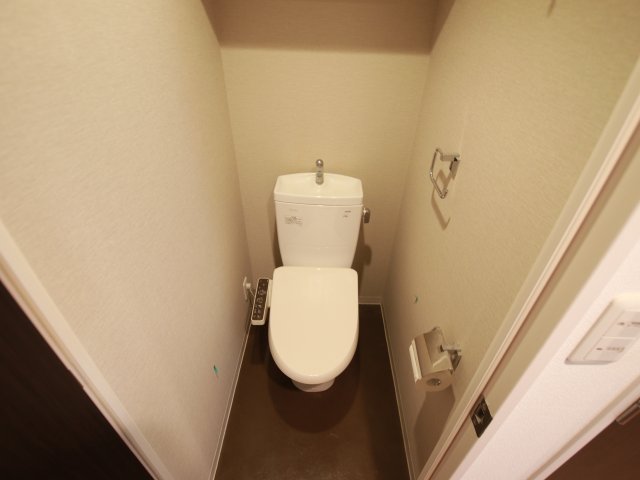 トイレ　別室の参考写真です。※現況優先