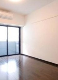 居室・リビング　同マンション内別部屋参照