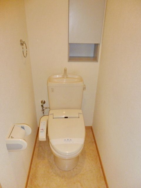 トイレ　★★うれしい温水洗浄便座実装★★