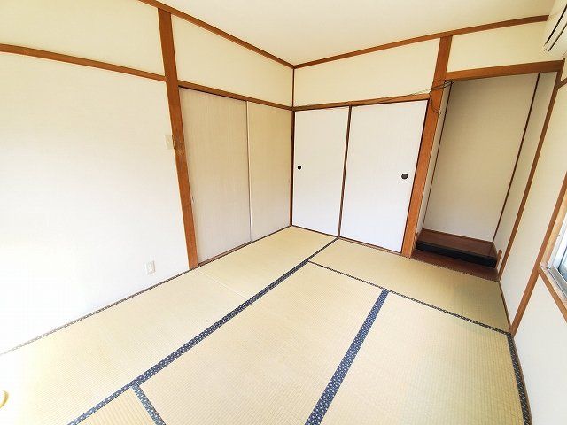 赤穂郡上郡町高田台3丁目借家の内装写真