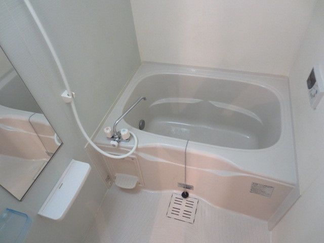 ワンシーダーヒルズの風呂写真