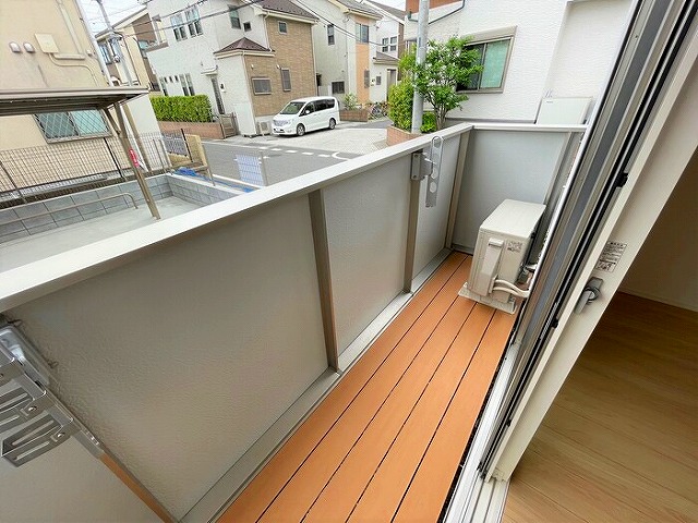 バルコニー　南向きのベランダです。