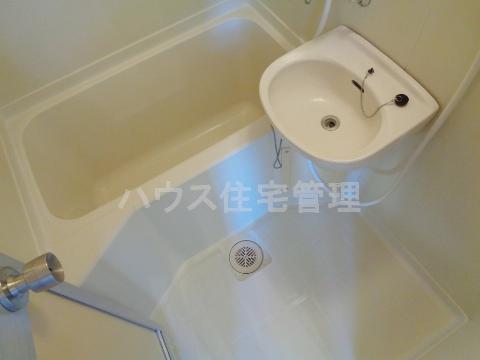 バス・シャワールーム　バス