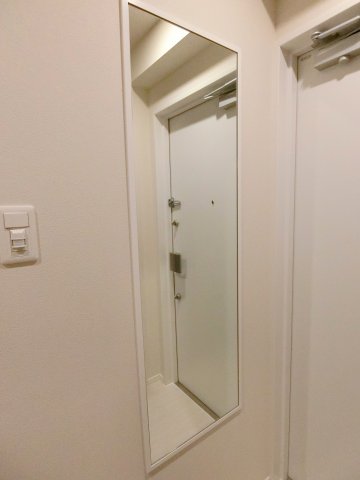 玄関　CORVAL大森