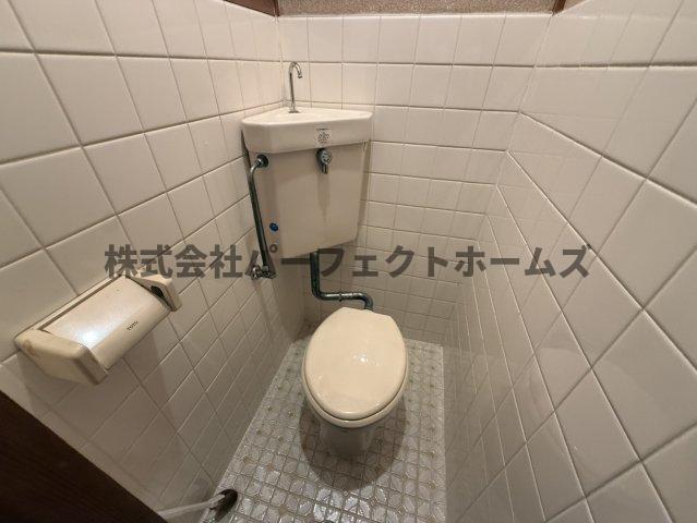 トイレ　落ち着いたトイレです