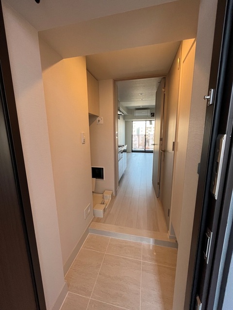 玄関　※写真は同タイプ住戸です。