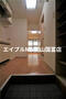 玄関　※同タイプのお部屋の写真です