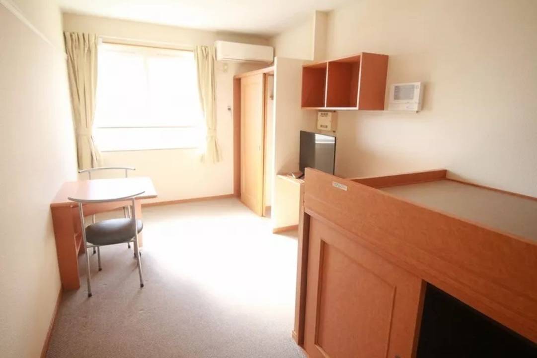 居室・リビング　リビング