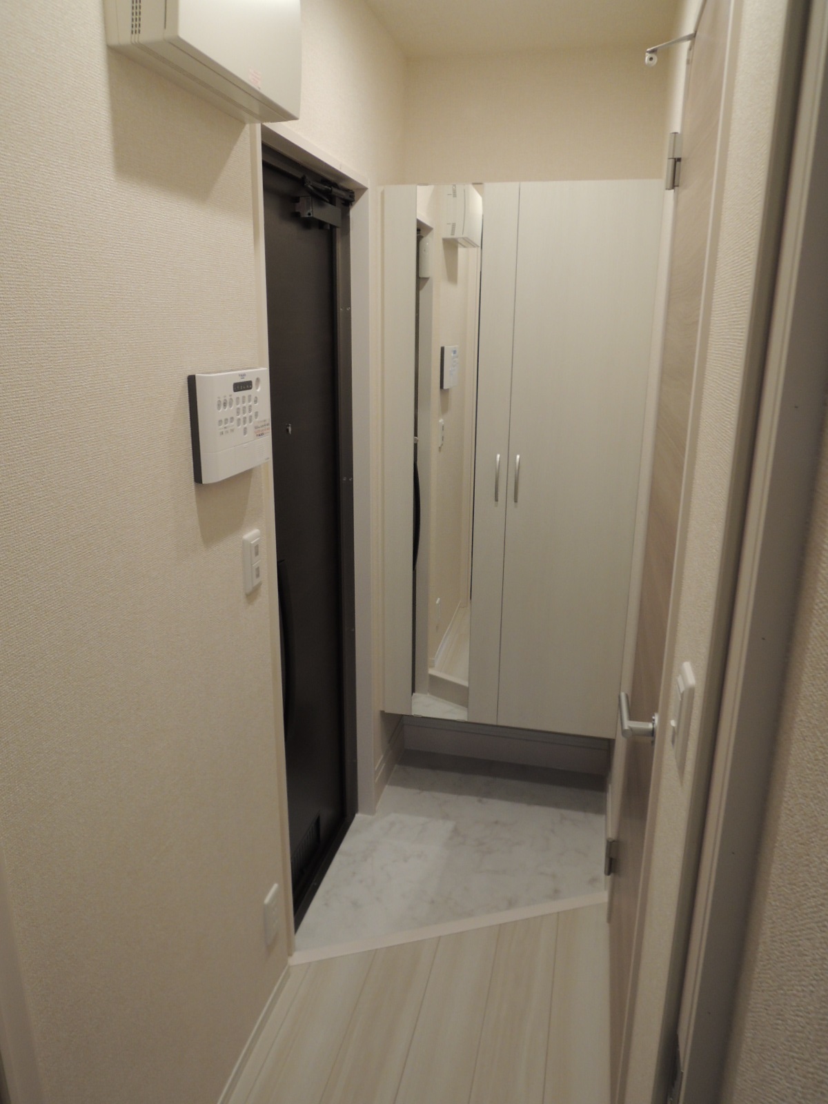 玄関　玄関