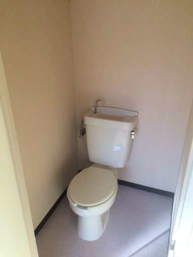 【大阪市港区港晴のマンションのトイレ】