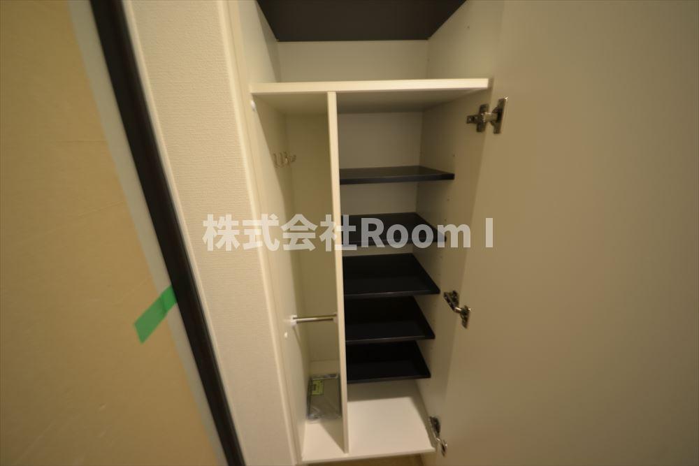 玄関　収納もある玄関です