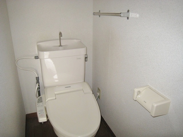 ブリード遠藤A棟・B棟のトイレ写真