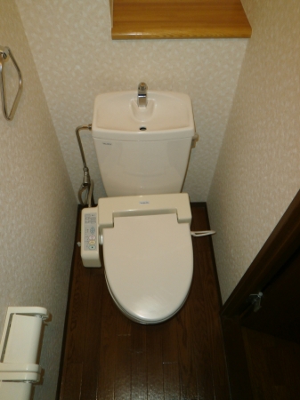 【姫路市東山のマンションのトイレ】